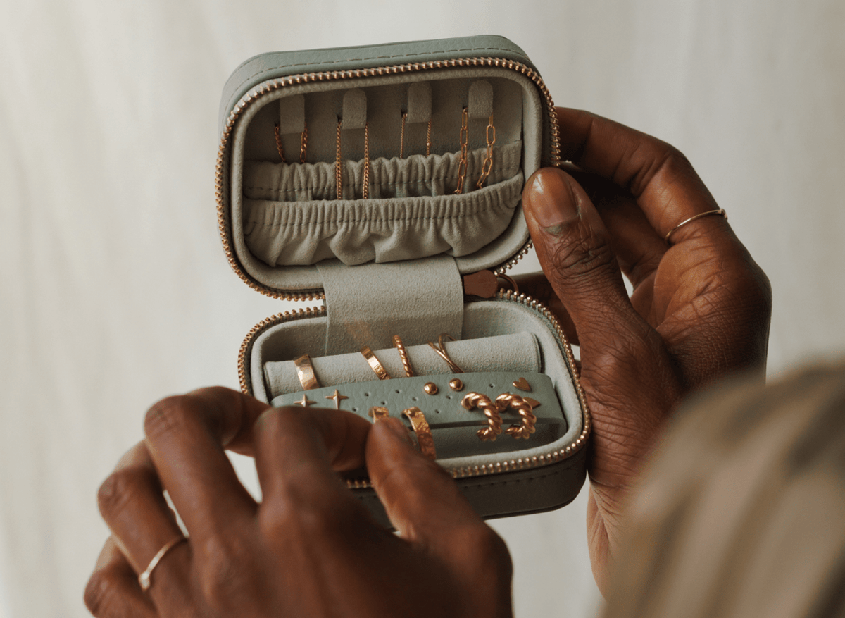2025 Jewelry Trends You Can Easily Achieve | GLDN