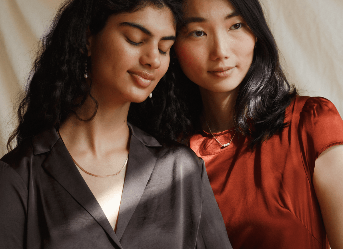What Necklace to Wear With What Neckline | GLDN