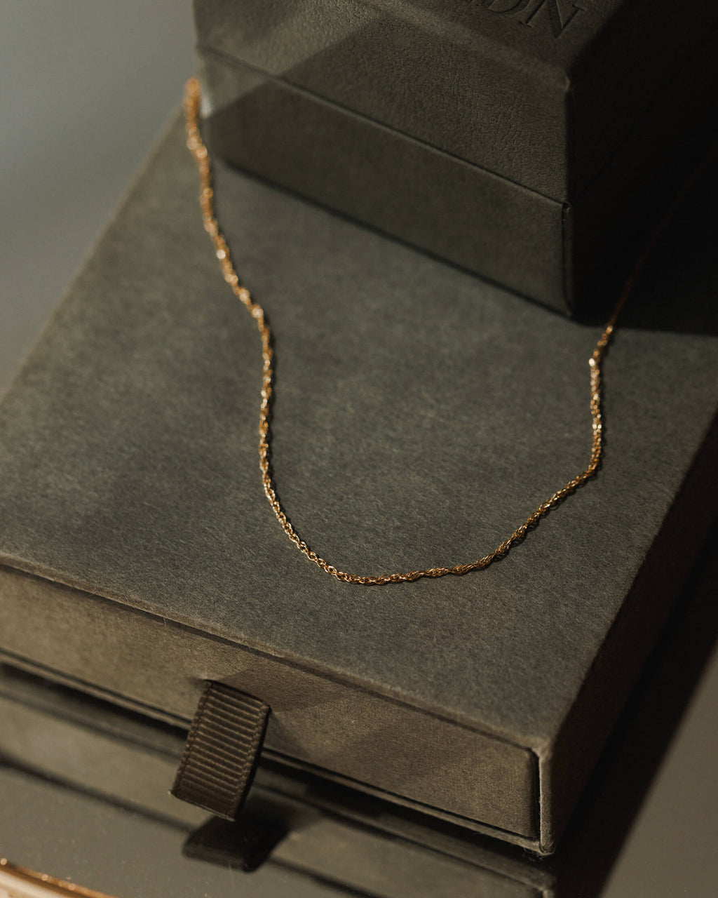 Shimmer Chain
