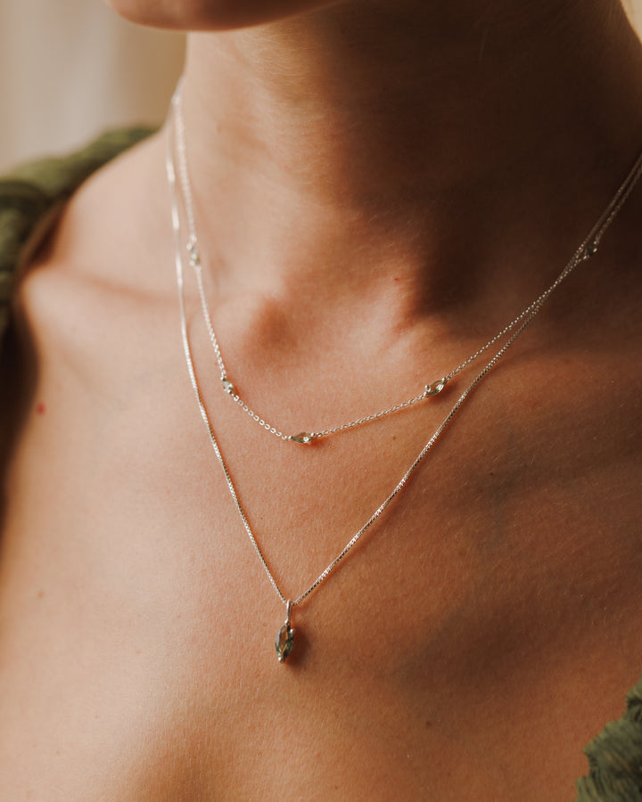 Leaflet Necklace