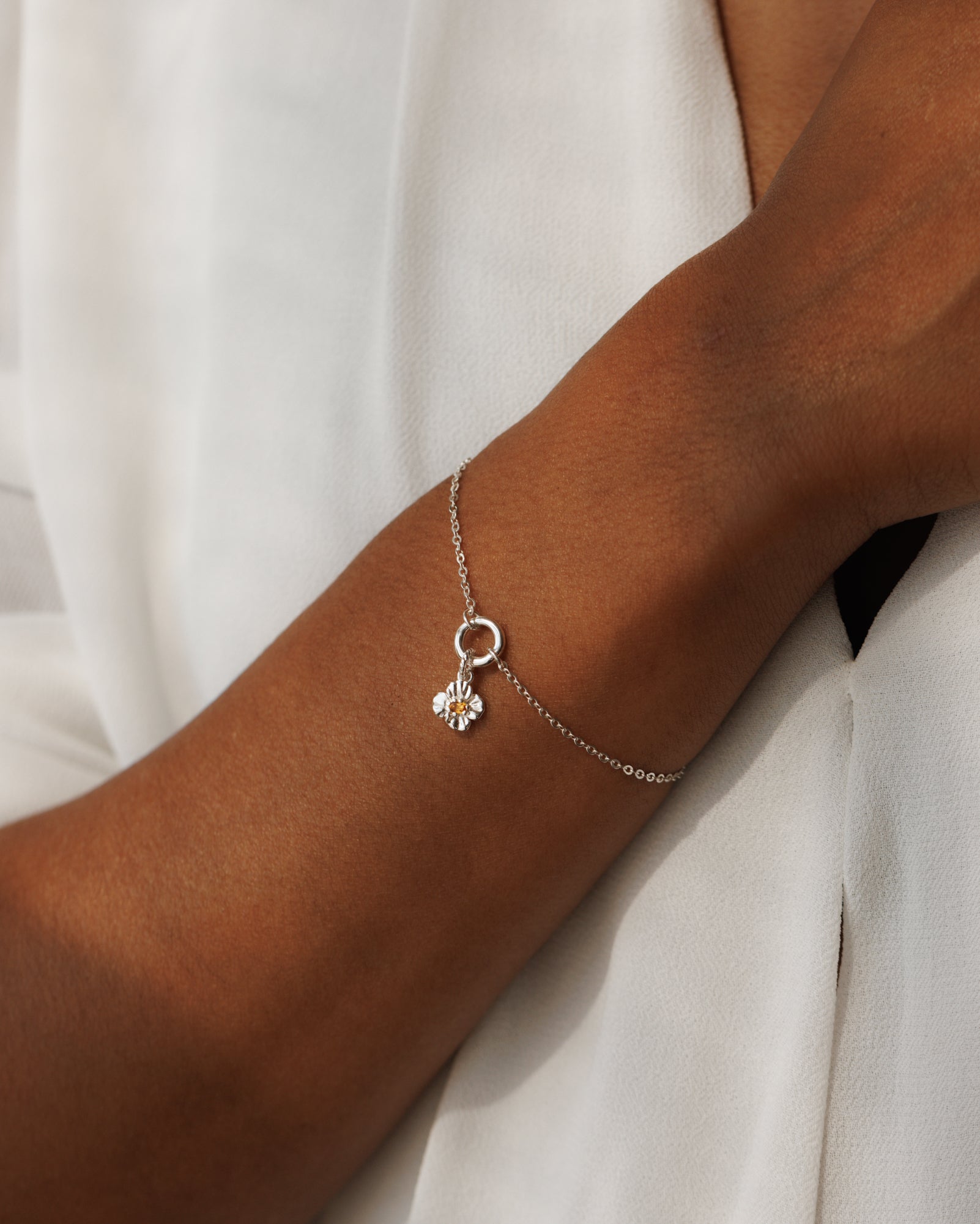 Charm Holder Dainty Bracelet