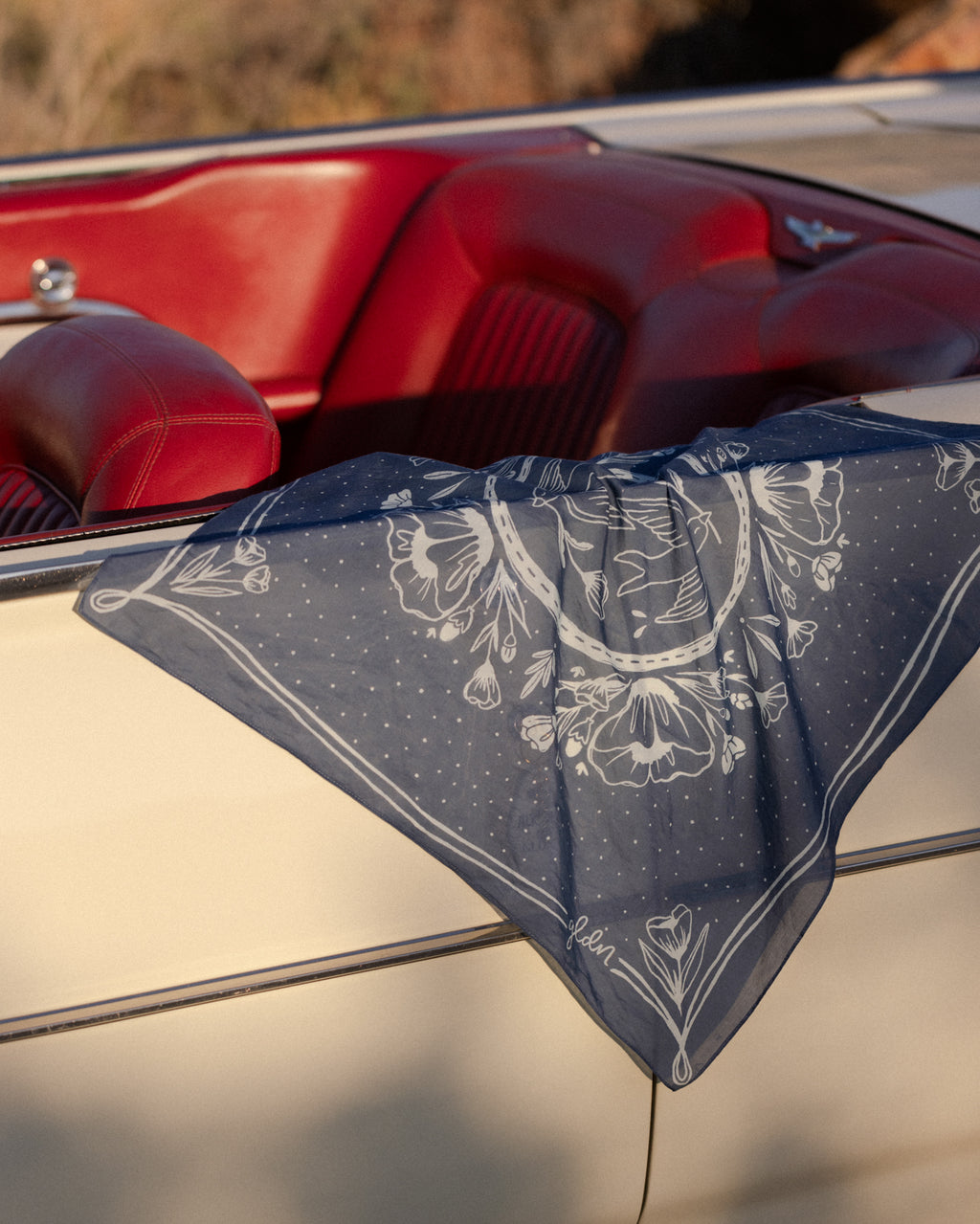 Mementos Bandana