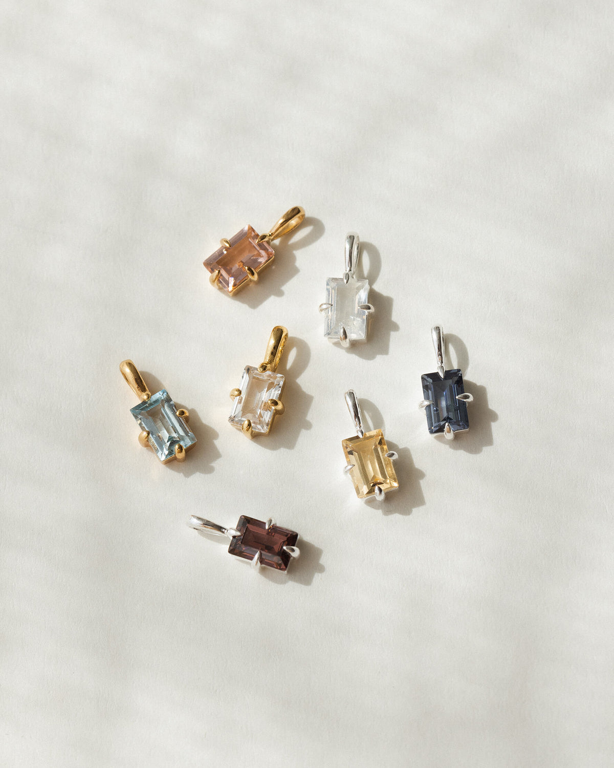 Grand Baguette Pendant