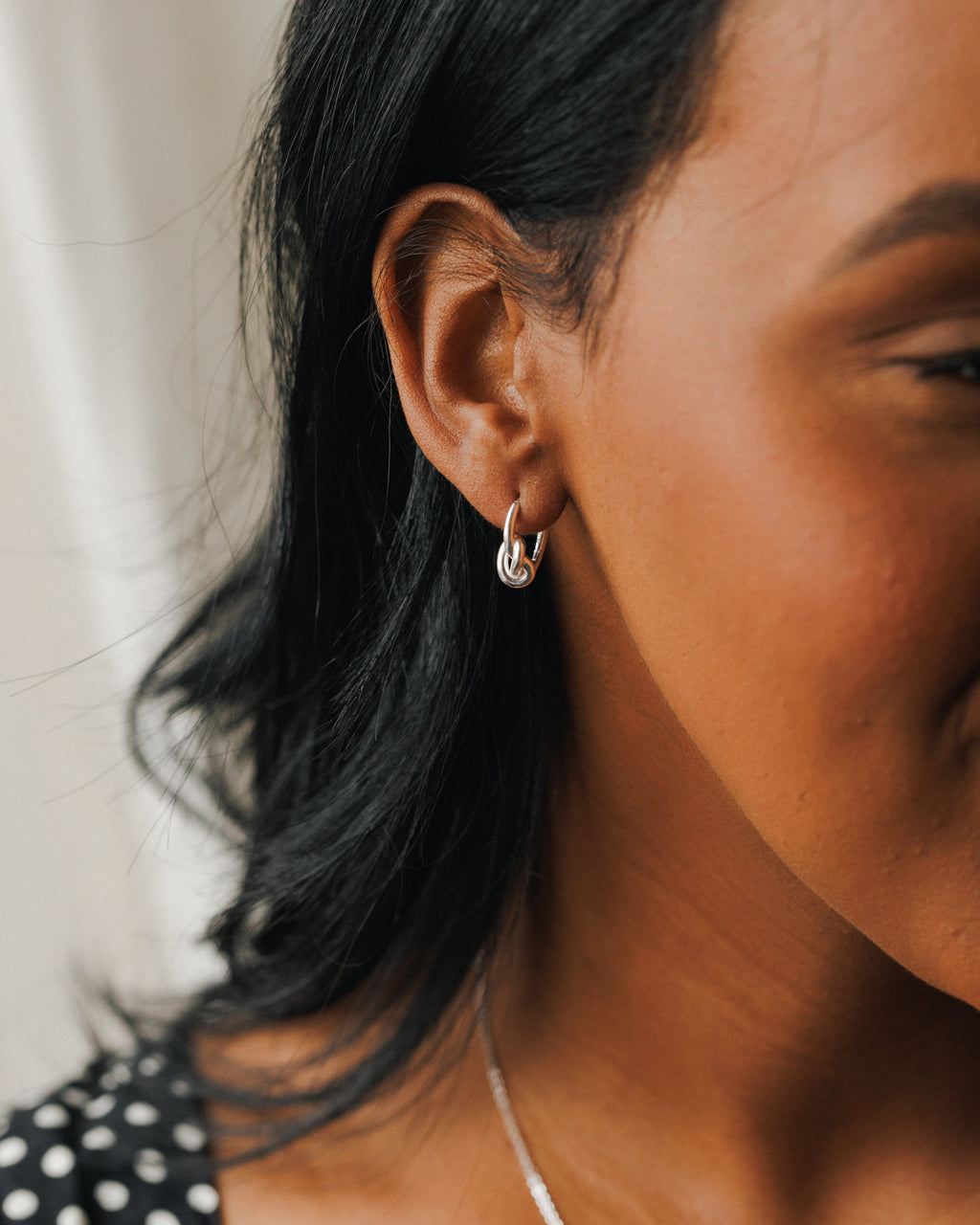 Eternal Knot Hoops