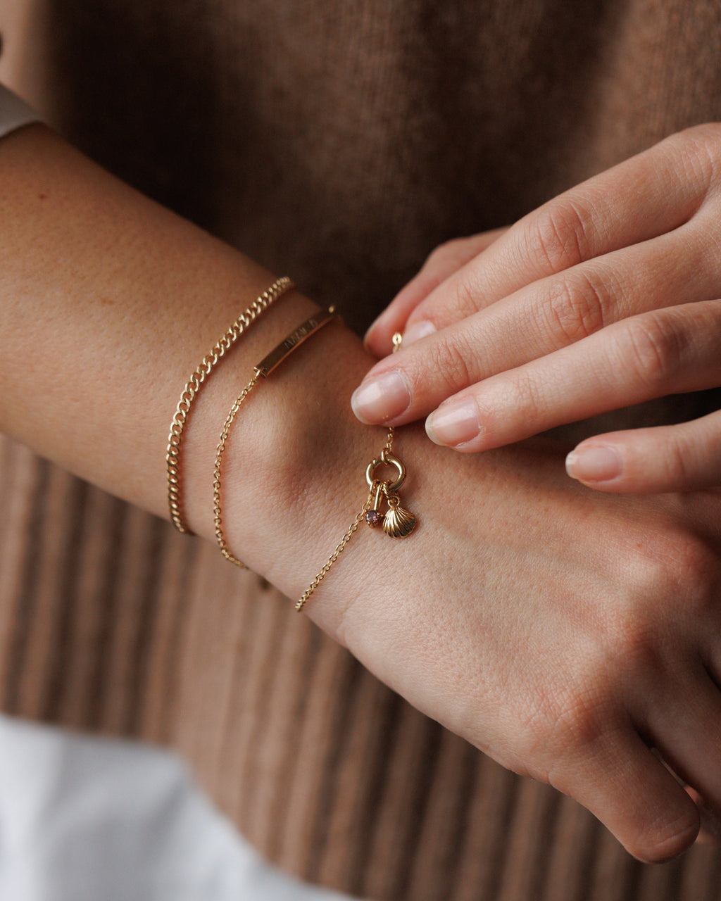 Charm Holder Dainty Bracelet