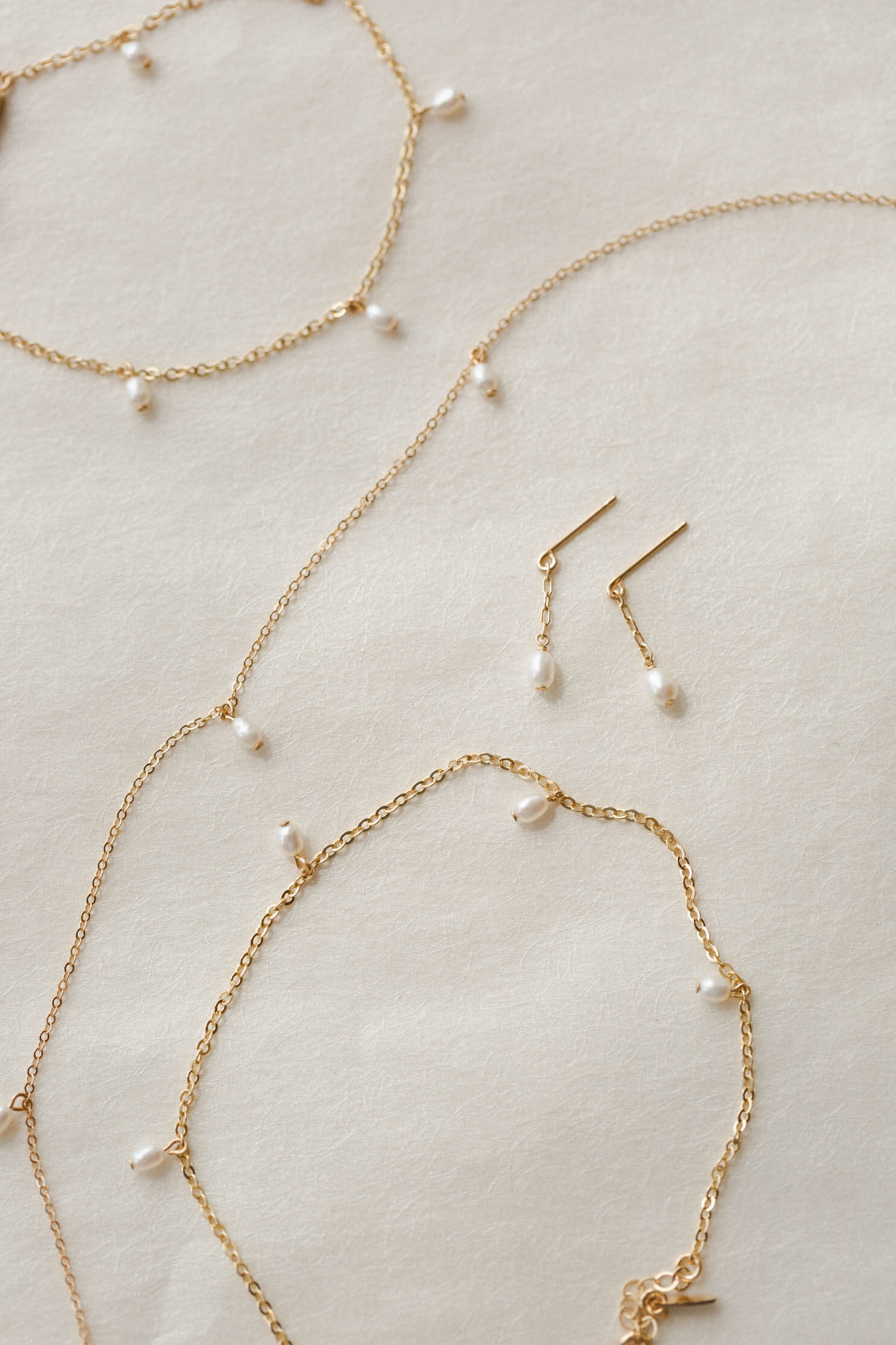 Pearl Droplet Earrings