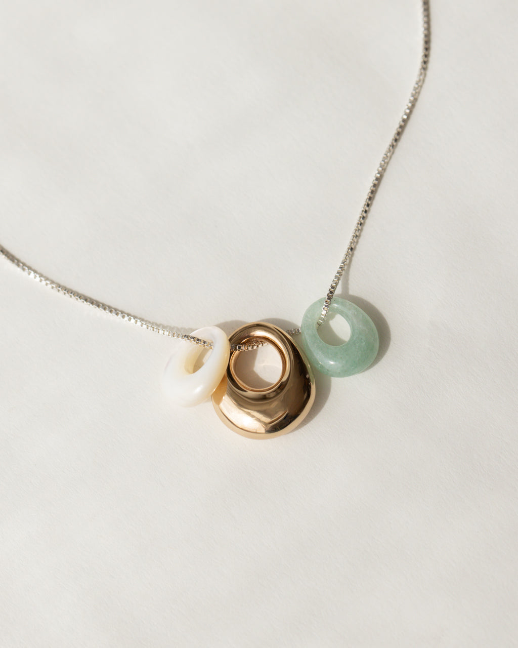 Contour Convertible Charm