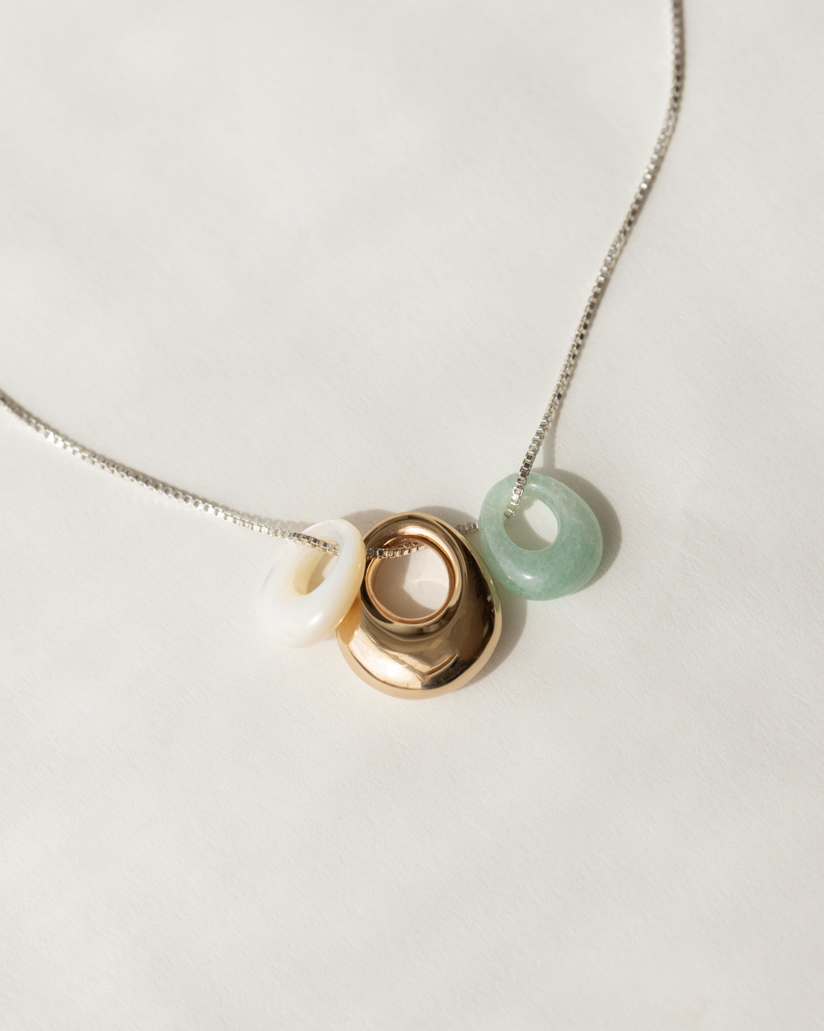 Contour Convertible Charm