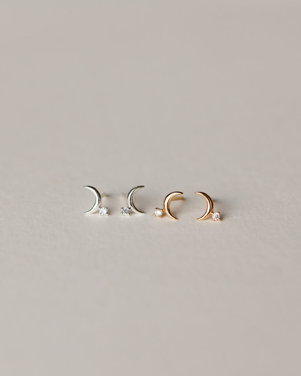 Luna Studs