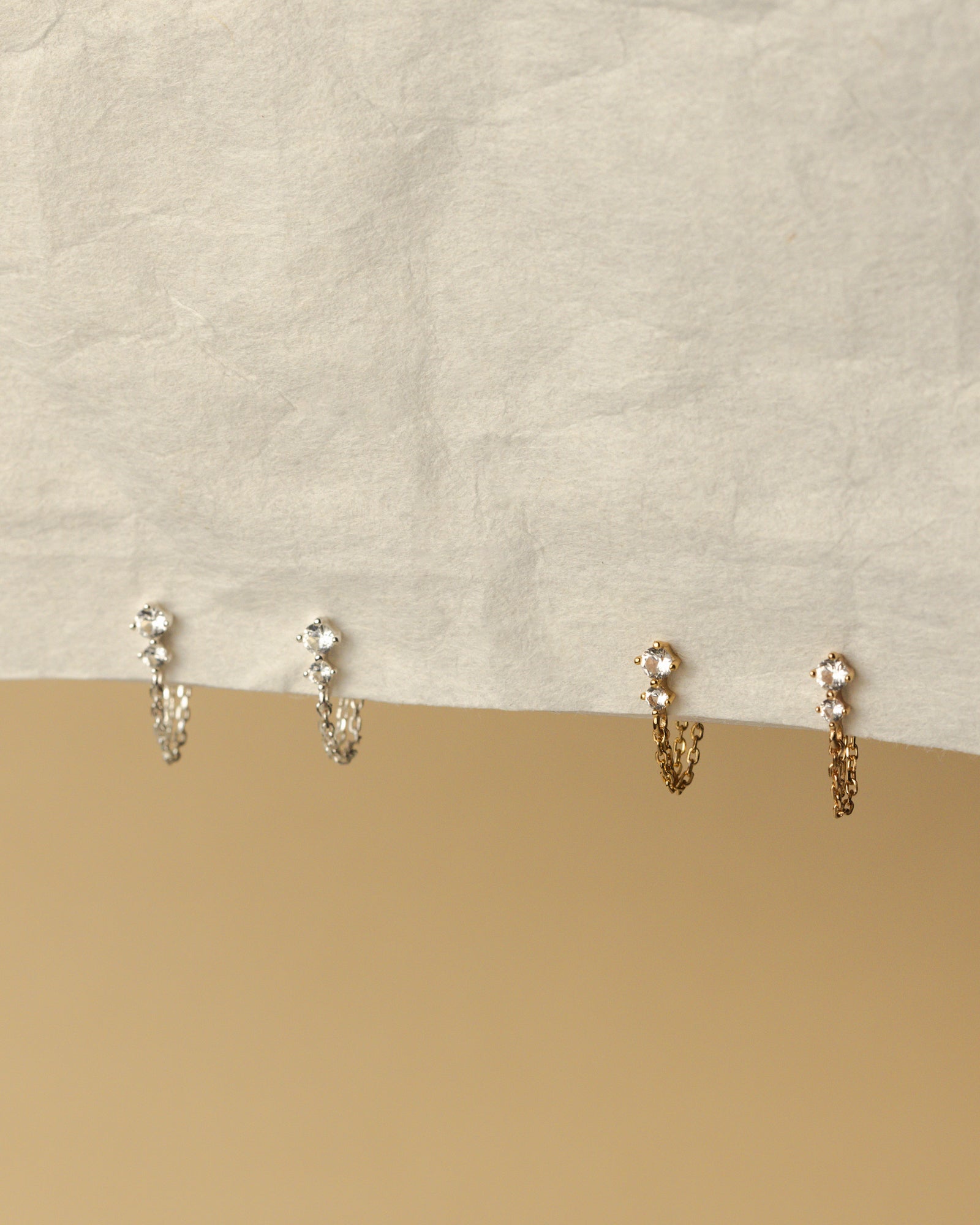 Nyx Chain Studs
