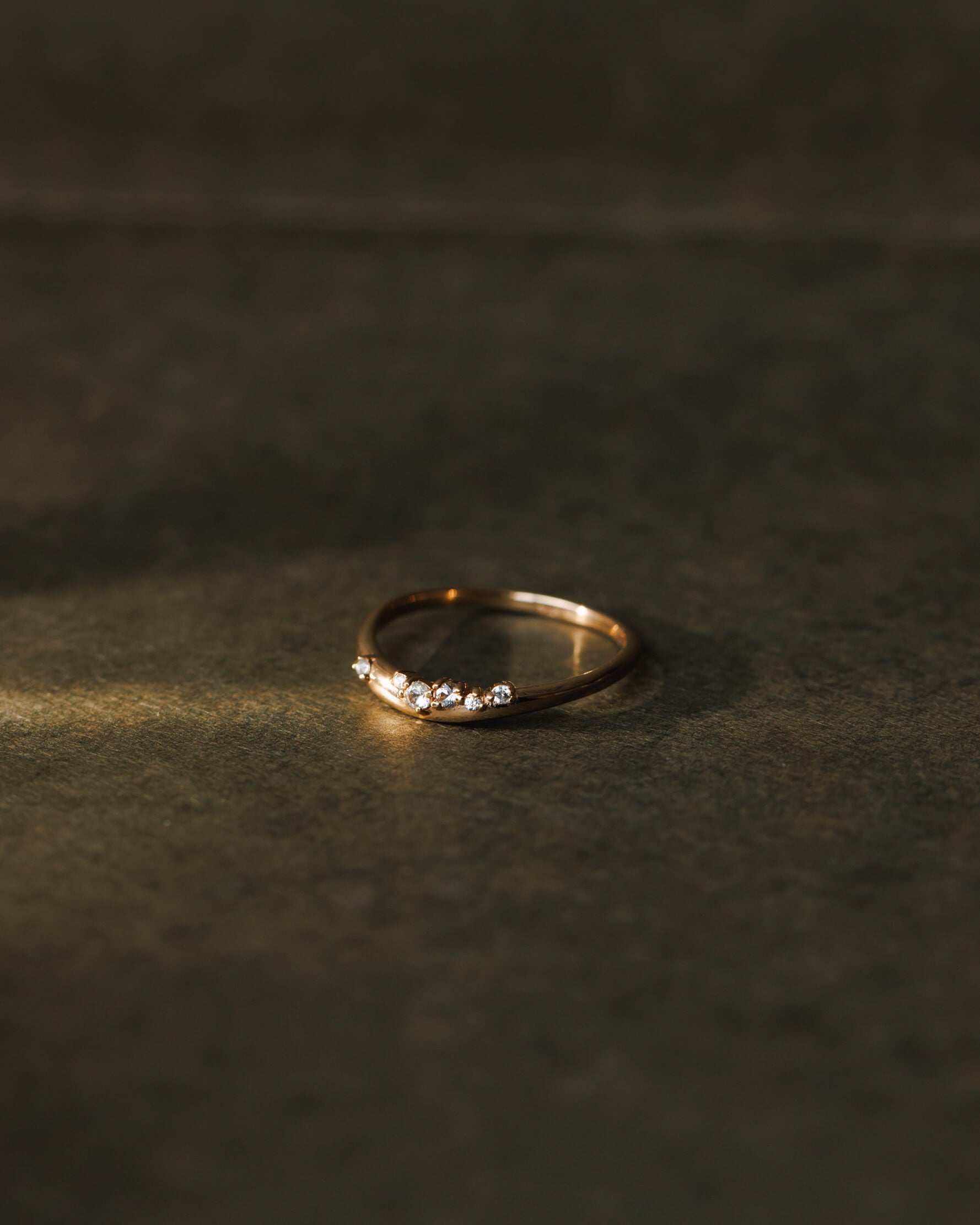 Dappled Diamond Flow Ring