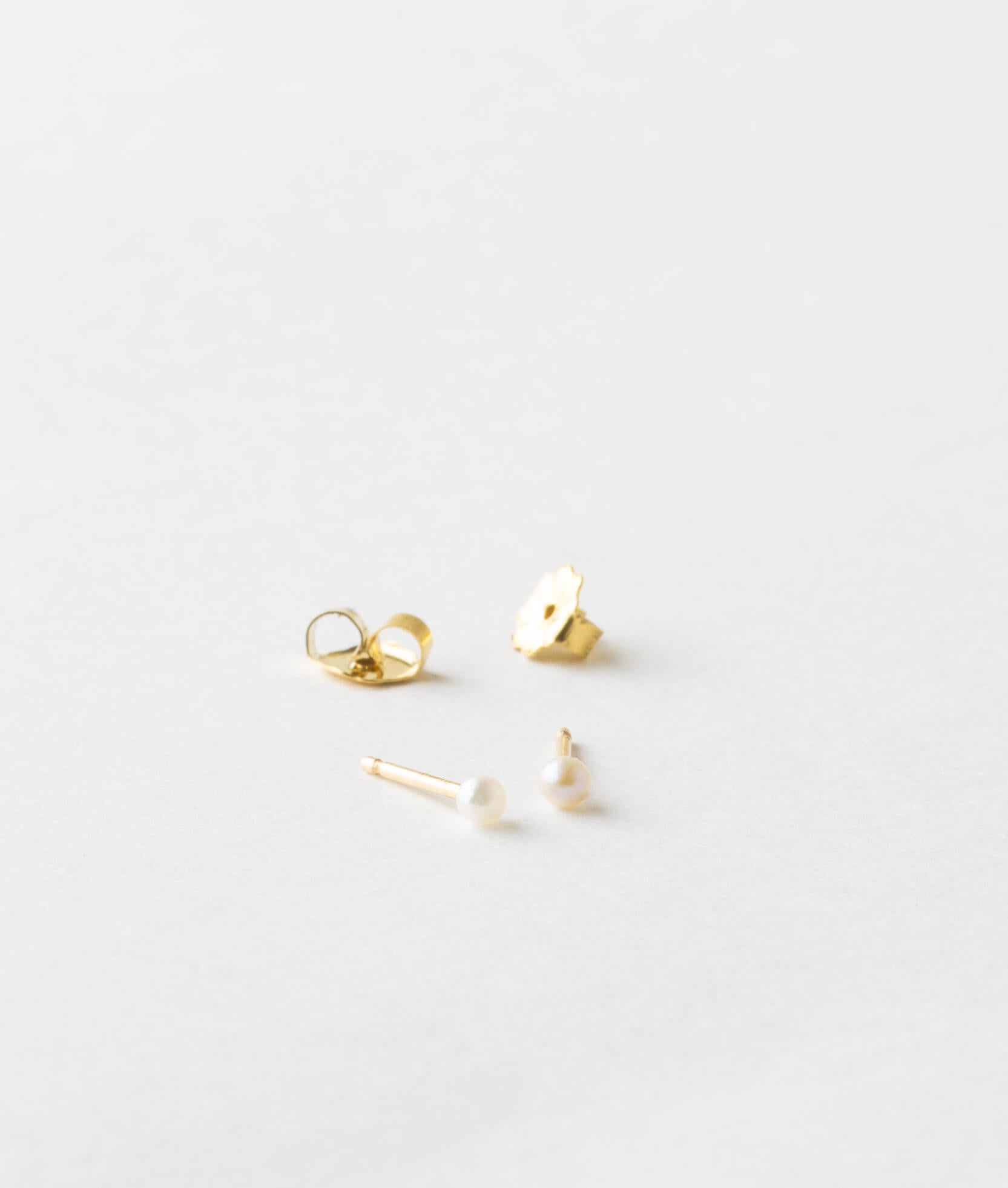 Pearl Studs