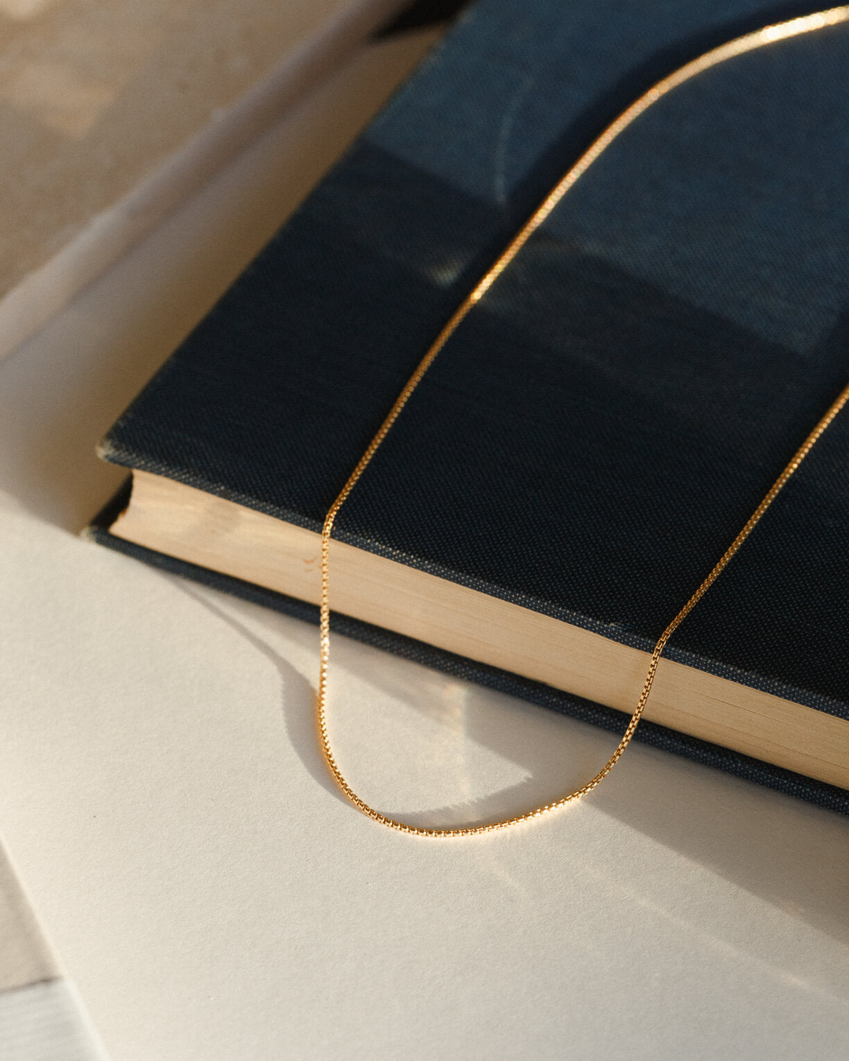 Round Box Chain — GLDN