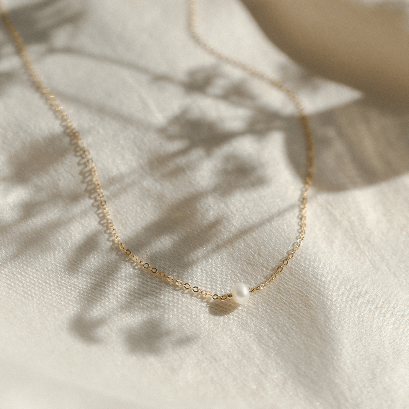 GLDN Pleine Lune Necklace Rose Gold Fill / Large Pearl