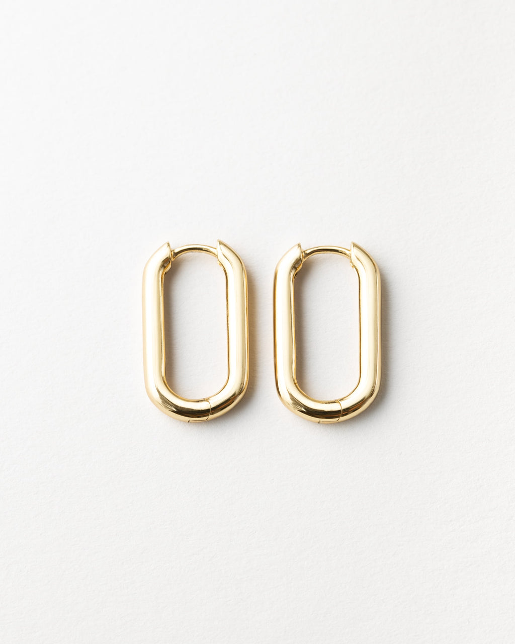 Cecelia Hoops