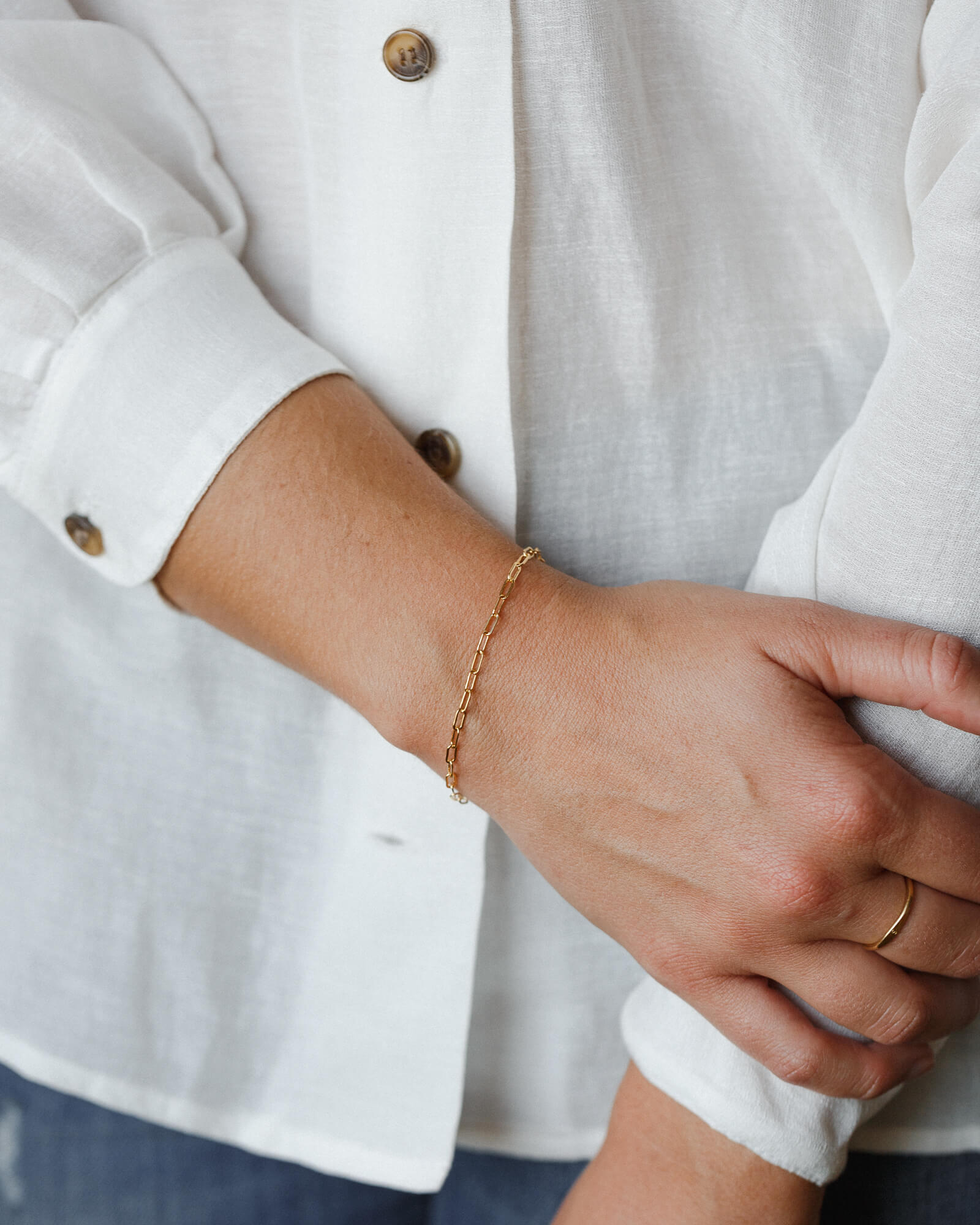 Liane cuff bracelet small size gold Gold plated - Creations for